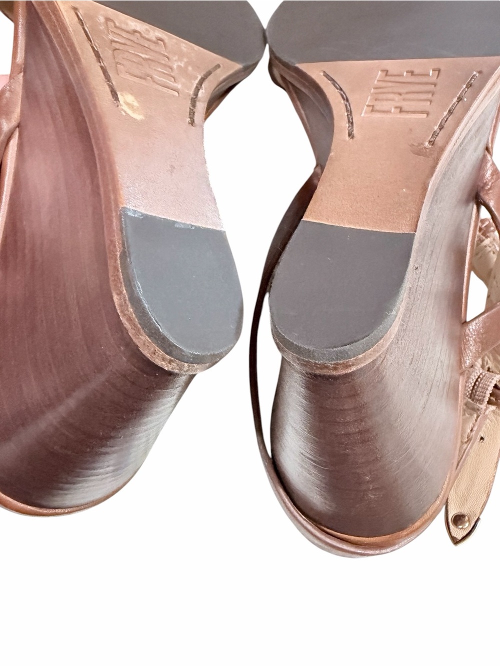 FRYE Rachel Buckle Wedge Heel Sandal in Cinnamon Size 8 - Picture 4 of 11
